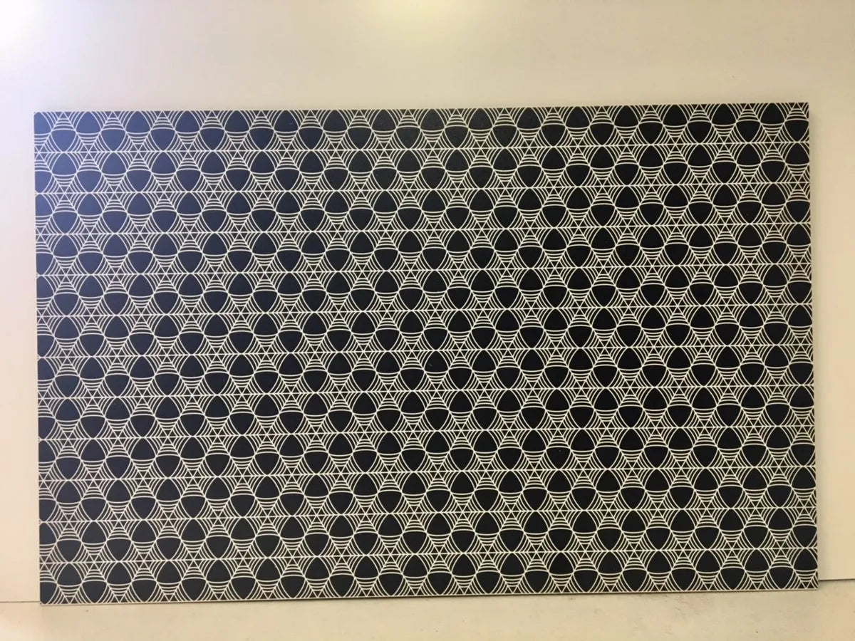 Geometric Spiderweb